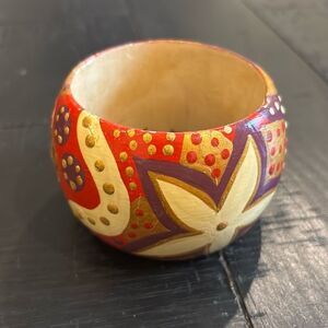 Wood Hand Painted 2008 Baubles Bangles & Beads Signed Santos Bracelet Floral​​